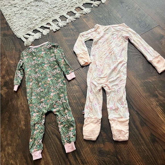 Lot of 2 Magnetic Me Play and Sleep Size 6-12 months - Picture 7 of 7